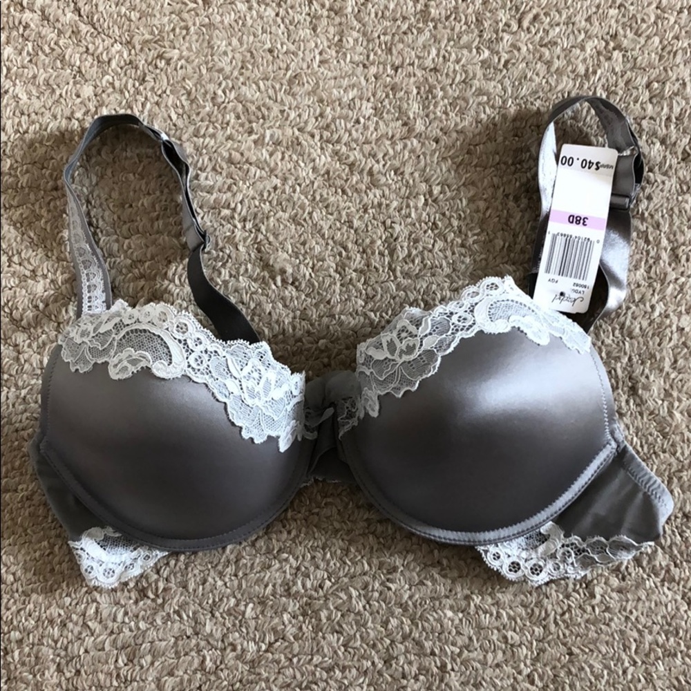 SEXY 38D BRA by Jezebel